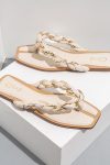 ChainStrawFlatSandals1