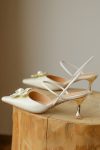 PearlFlowerPointed-ToePumps1