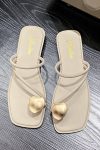 SquareToeStrappyFlatSandals-OffWhite2